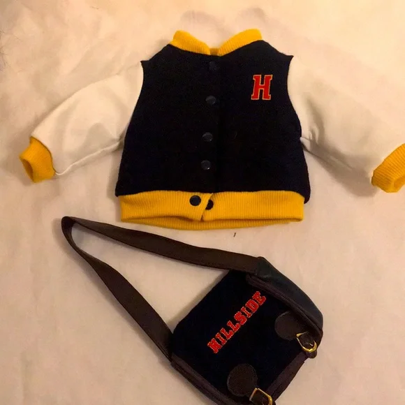 Hillside Academy School Uniform for 18” dolls - Picture 5 of 6